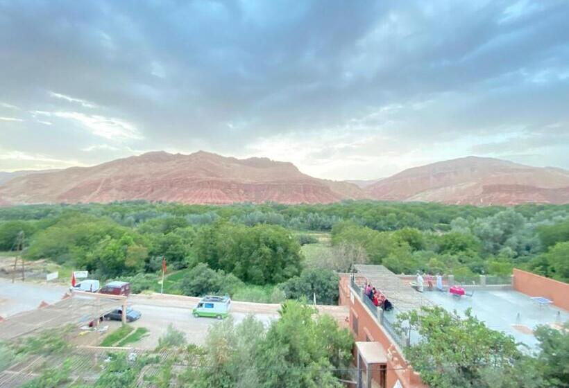 Отель Gîte D étape Tamaloute