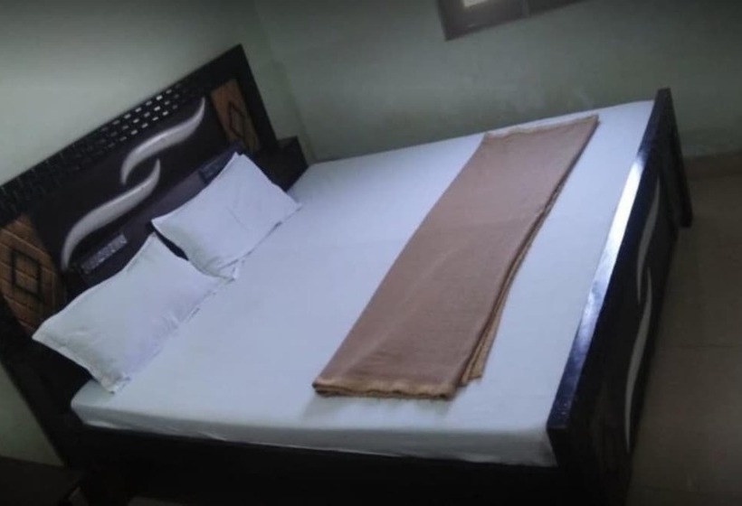 ホテル Jamindar Palace