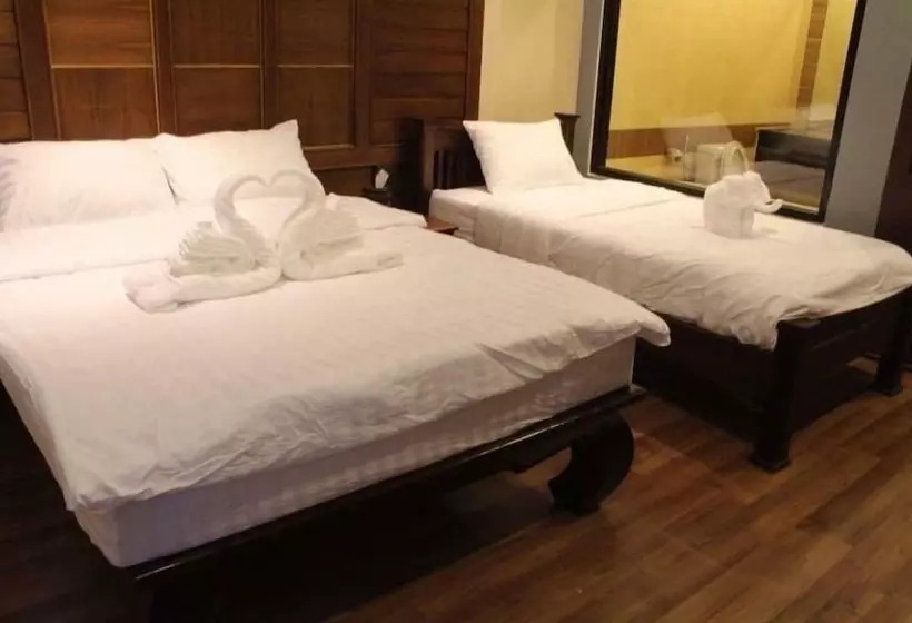 Hotelli Keingtawan Resort