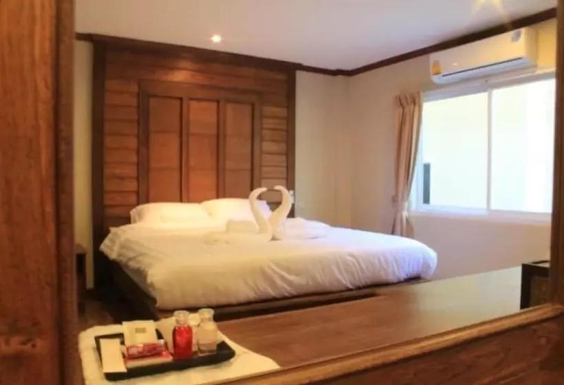 Hotelli Keingtawan Resort