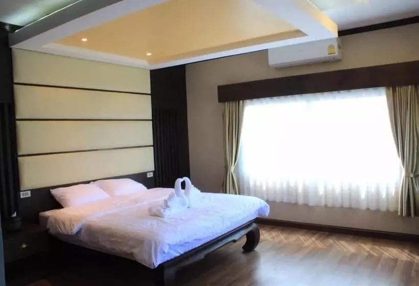 Hotelli Keingtawan Resort