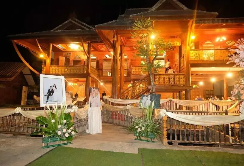 Hotelli Keingtawan Resort