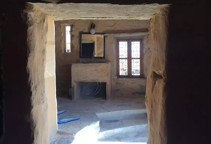 Hotelli Maison Boutchrafine