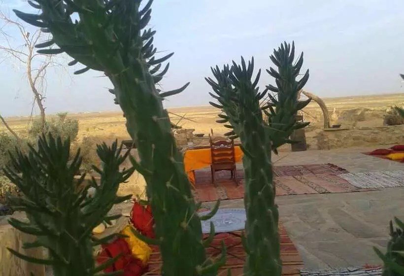 Hotelli Maison Boutchrafine