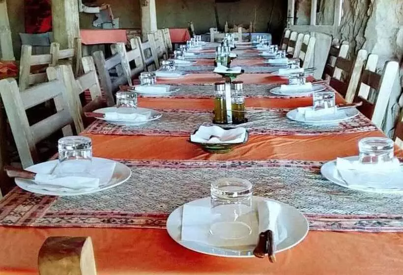 Hotelli Maison Boutchrafine