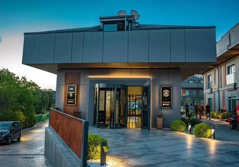 Menalo Hotel Premium Istanbul Airport