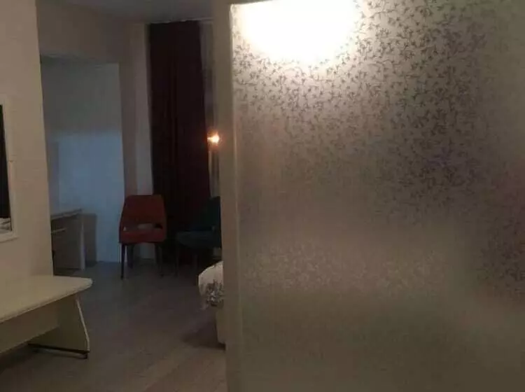 Hotelli Mengen Belediyesi Konukevi