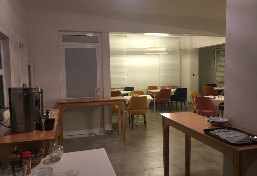 酒店 Mengen Belediyesi Konukevi