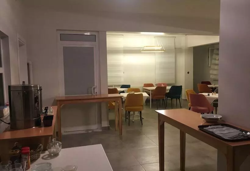 Hotelli Mengen Belediyesi Konukevi