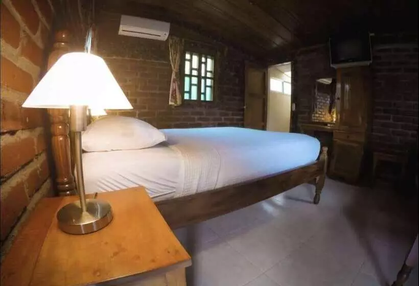 Hotelli Quinta Jenny