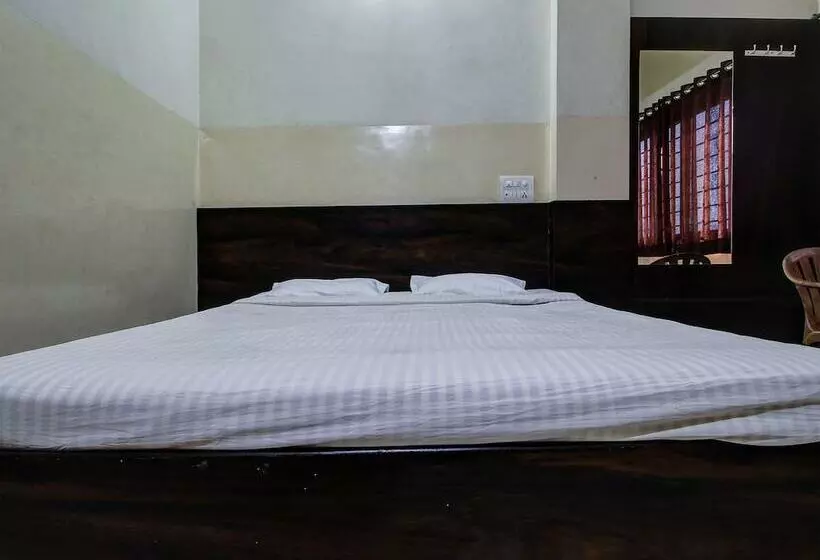 ホテル Spot On 39816 Swagat Tourist Home