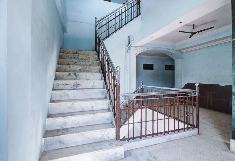 Отель Spot On 39816 Swagat Tourist Home