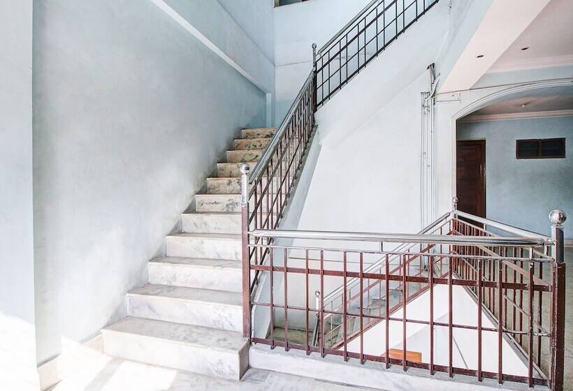 Отель Spot On 39816 Swagat Tourist Home