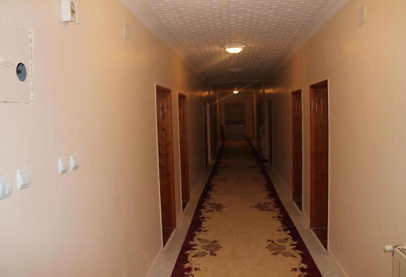 Hotel Sultan Pansion Bird Paradise