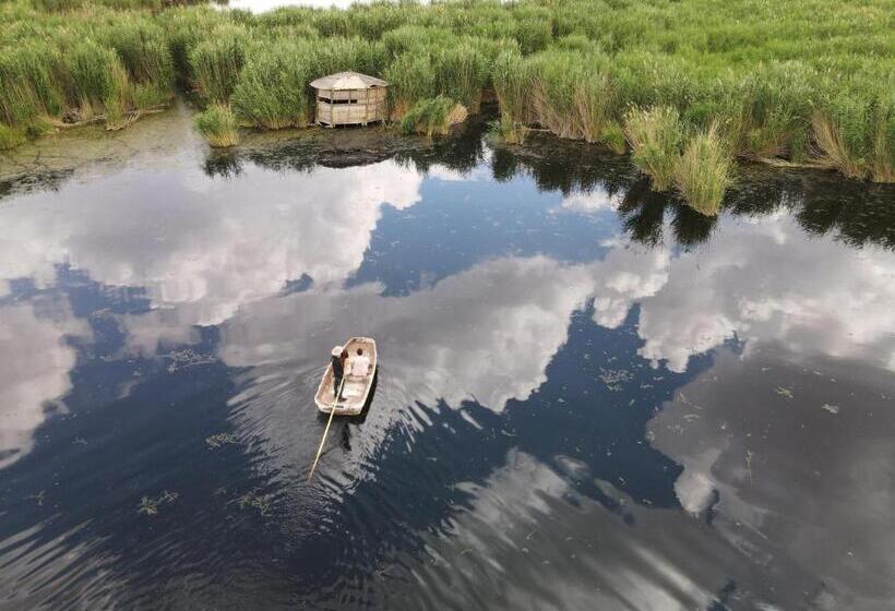 Hotel Sultan Pansion Bird Paradise