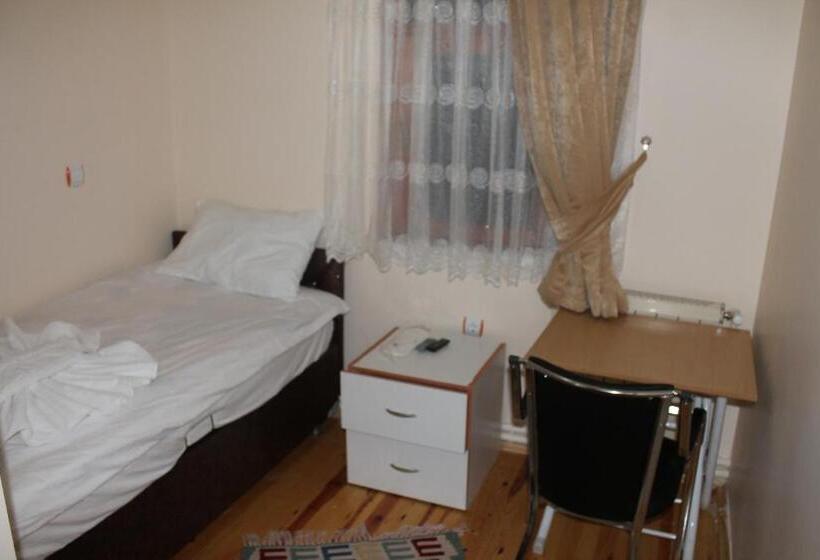 Hotel Sultan Pansion Bird Paradise