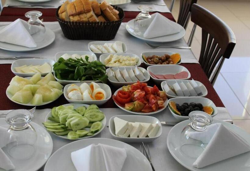 Hotel Sultan Pansion Bird Paradise