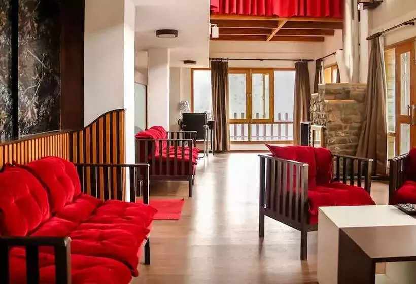هتل Tag Resorts Garden Courts Solan