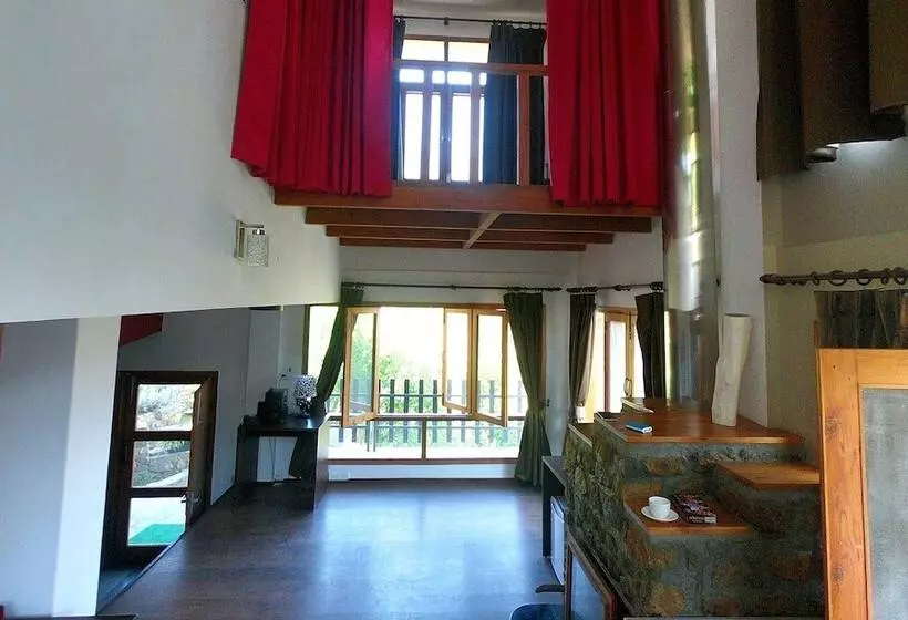 هتل Tag Resorts Garden Courts Solan