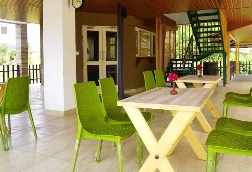 هتل Tag Resorts Garden Courts Solan