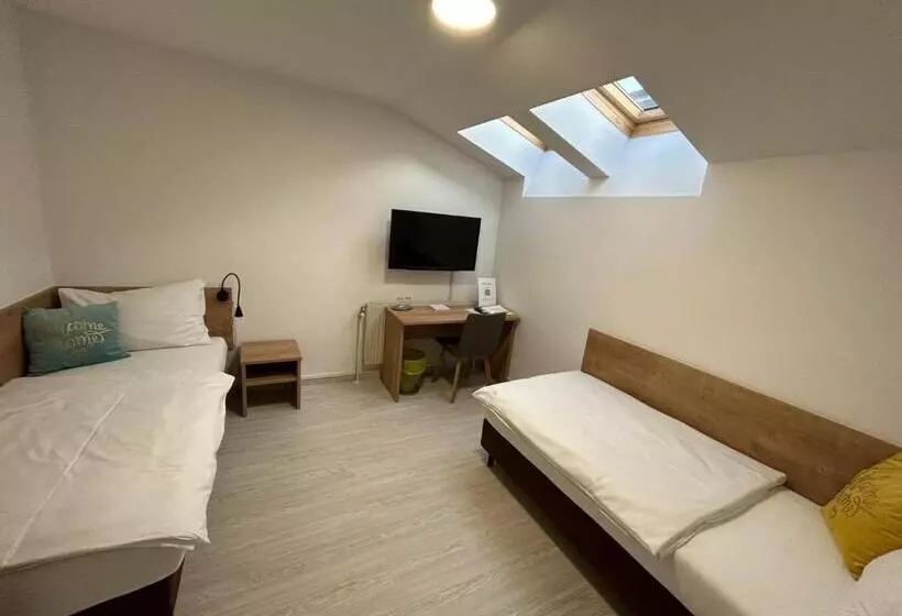 Hotelli Tennis  Und Freizeitzentrum Neudörfl