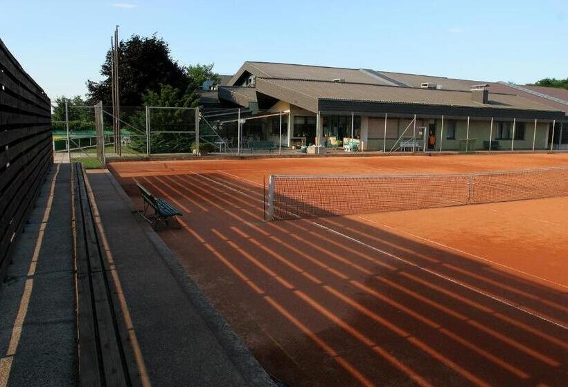 Отель Tennis  Und Freizeitzentrum Neudörfl