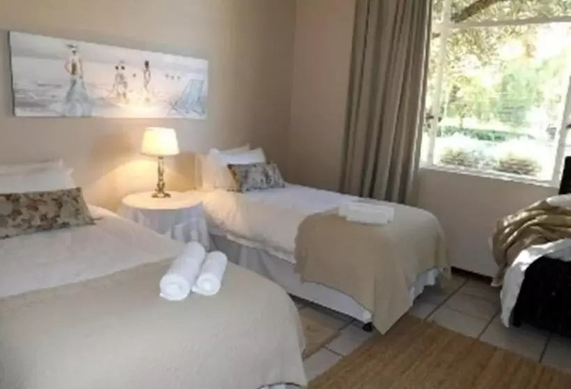 ペンション Barn Guesthouse