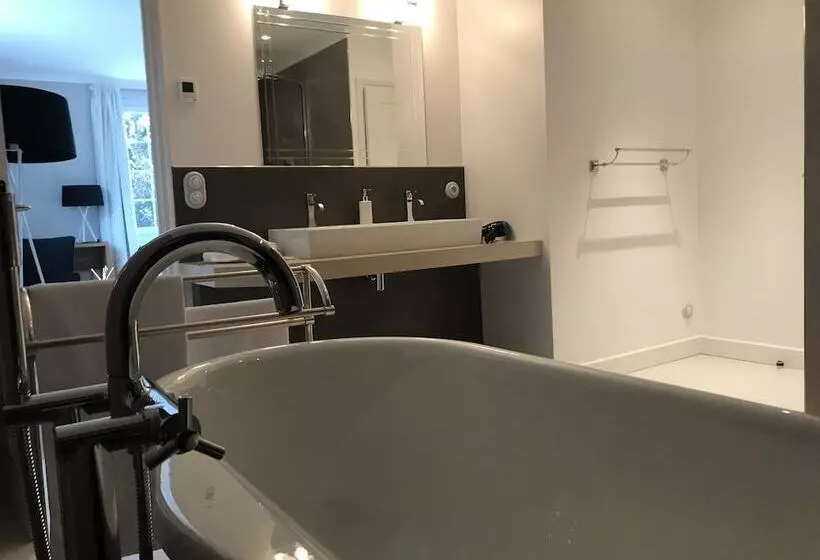 Majatalo Domaine Le Clos Des Belvals