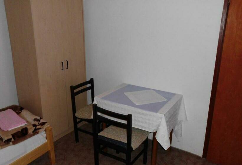 Pensjonat Guest House Krga