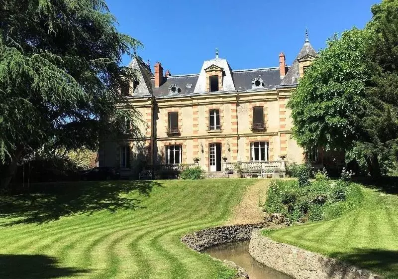 Majatalo Propriété Les Ruisseaux