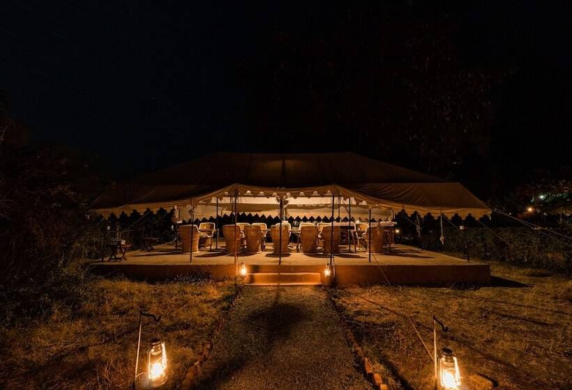 リゾートホテル Varawal Jawai Leopard Safari Camp