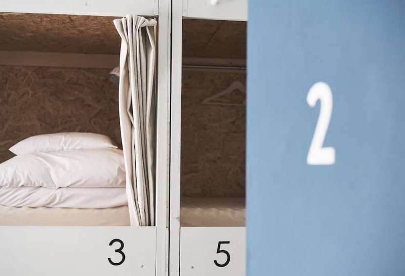 Ten To Sen Guest House Takamatsu  Hostel