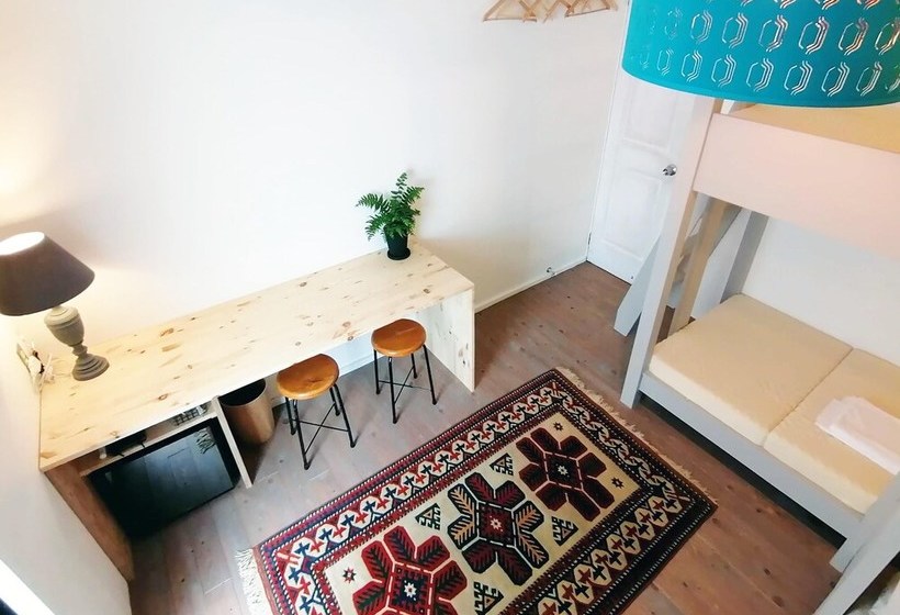 Ten To Sen Guest House Takamatsu  Hostel