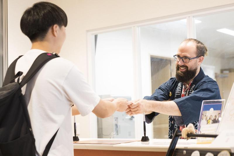 Wild Cherry Blossom Hostel Tokyo Koganei