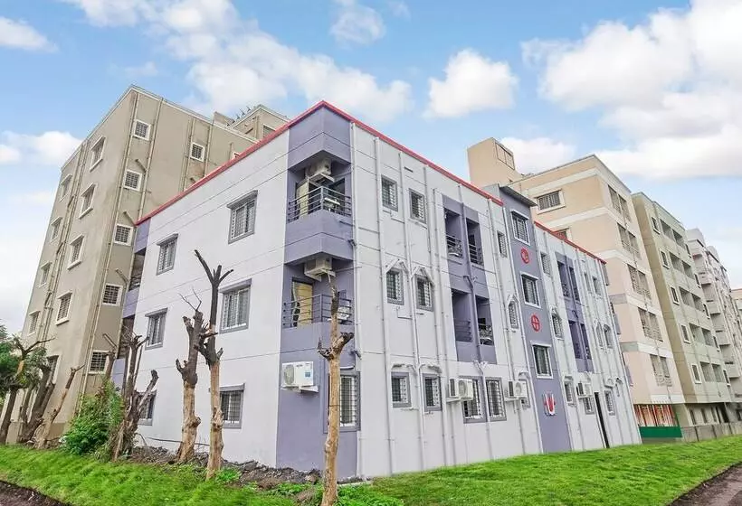 Alok Hotel By Oyo Rooms