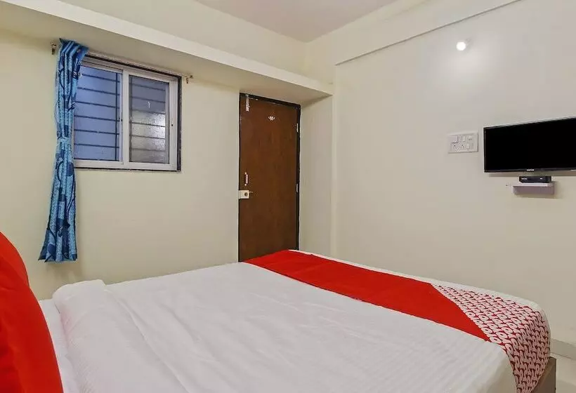 Alok Hotel By Oyo Rooms