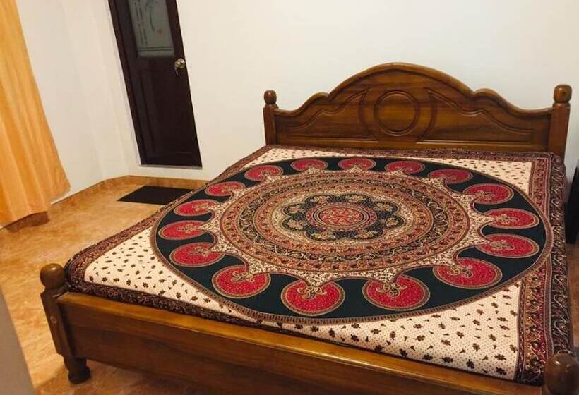 Bed and Breakfast The Toropi Home Stay