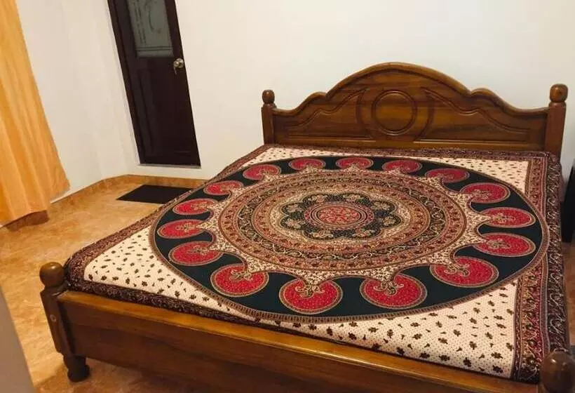 Aamiaismajoitus (B&B) The Toropi Home Stay