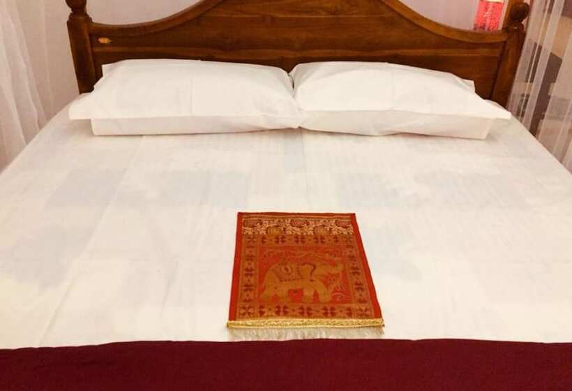 Bed and Breakfast The Toropi Home Stay