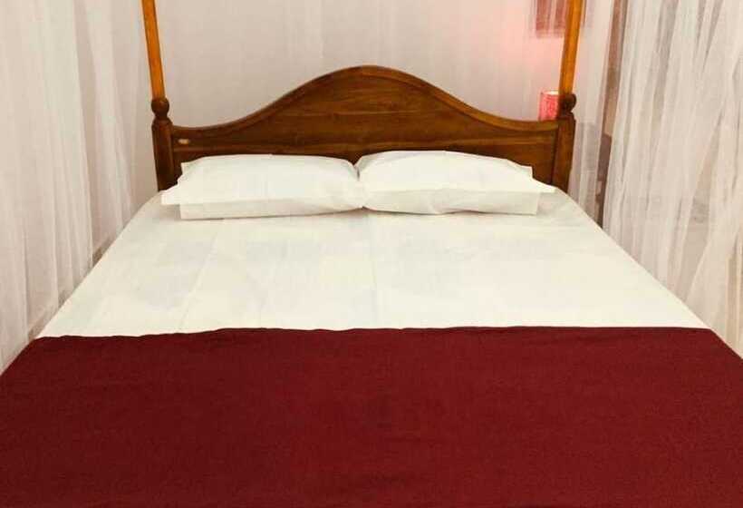 Bed and Breakfast The Toropi Home Stay