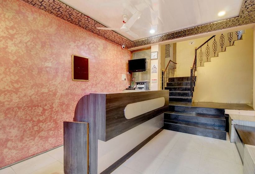 ホテル Abhishek Palace By Oyo Rooms