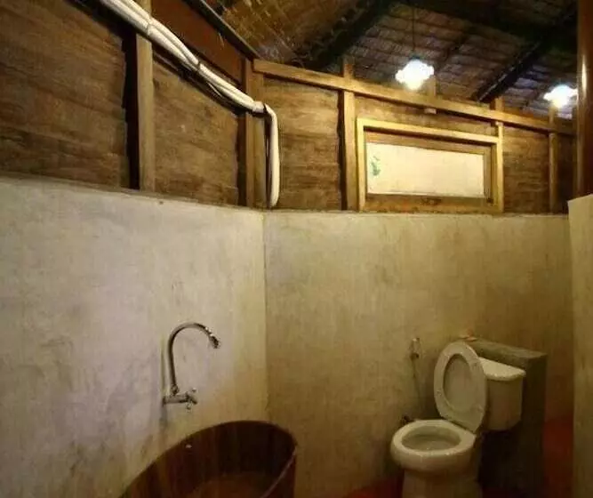 ホテル Amphawa Club