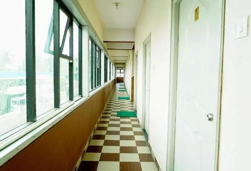 Hotelli Spot On 41441 Chinthu Comforts