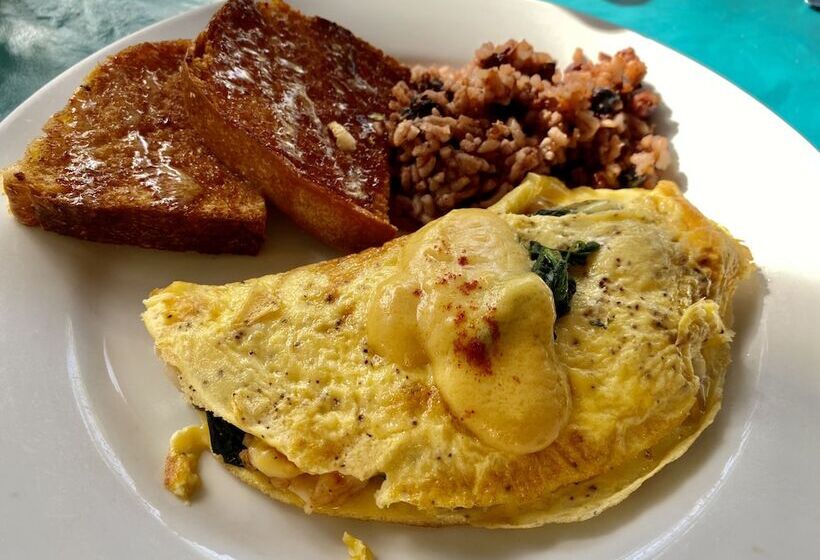 هتل Little Corn Beach And Bungalow