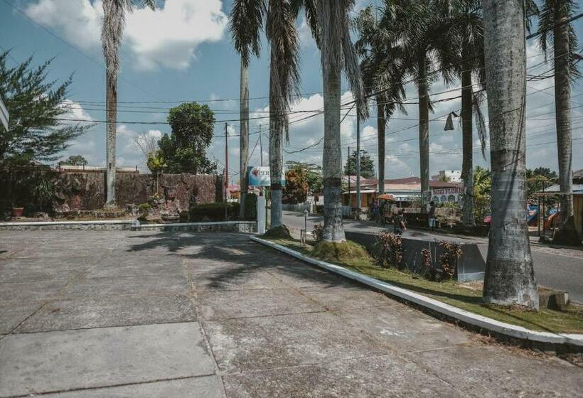 فندق Reddoorz Syariah Near Rsud Kolonel Abundjani Bangko