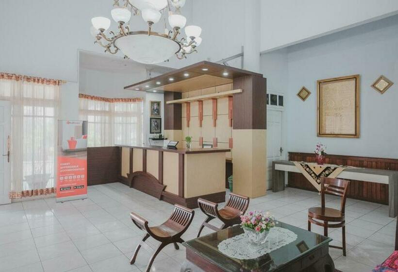 فندق Reddoorz Syariah Near Rsud Kolonel Abundjani Bangko