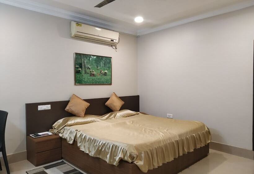 בית מלון כפרי Sc Continental