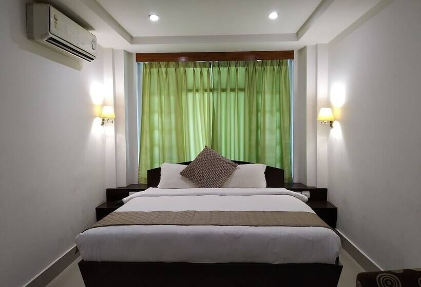 בית מלון כפרי Sc Continental