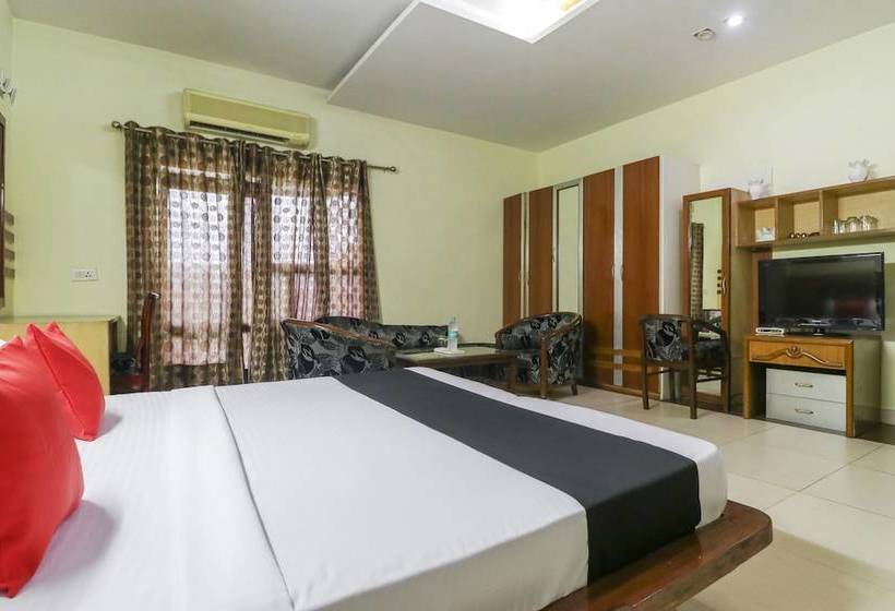 Отель Capital O 49883  Sutlej Classic