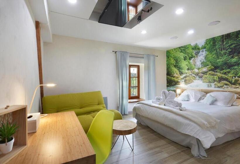 ペンション Domaine De Bersaillin